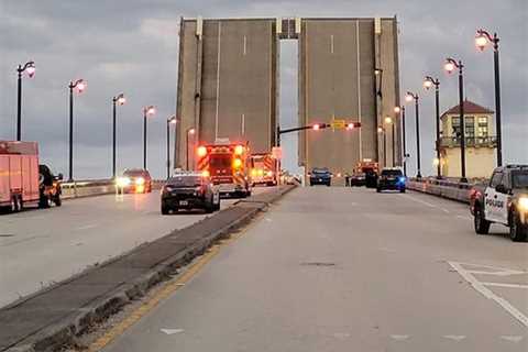 Florida Woman Falls to Her Death After Draw Bridge Opens Beneath Her