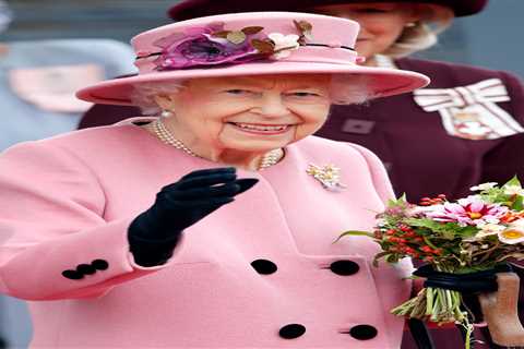 Queen, 95, poignantly renews vow she’ll be Monarch for life as she misses Commonwealth Service for..