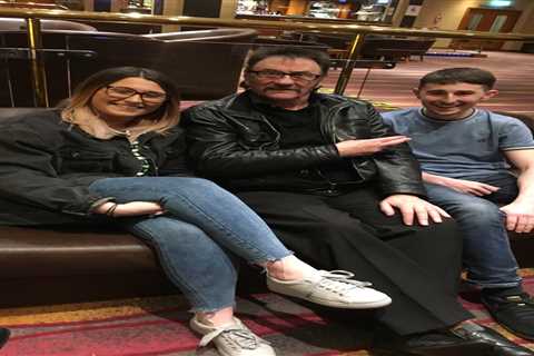 Gogglebox shock as Sophie and Pete reveal they’re secretly related to the Chuckle Brothers