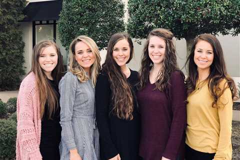Jill, Jinger, Jana & other Duggar sisters spark concern after they go silent ahead of brother..