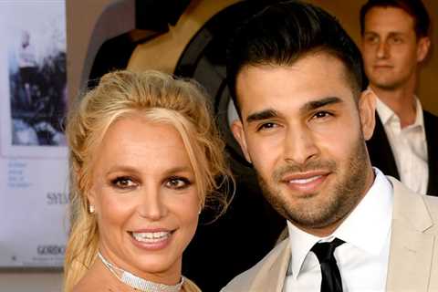 Britney Spears & Sam Asghari Are Officially Married – See All The Details Of Their Fairy Tale..