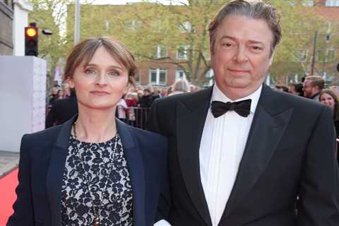 Who is Roger Allam and is he married?
