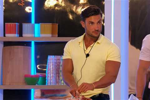 Horrified Love Island fans left gagging as they spot ‘gross’ detail in kitchen as Davide cooks