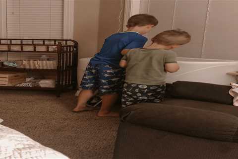 Jill Duggar shares first look inside baby Freddy’s nursery including brown La-Z-Boy recliner &..
