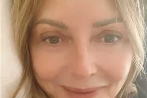 Carol Vorderman called ‘sexiest woman alive’ by fans as she shares intimate selfie in bed