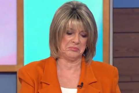 Ruth Langsford caught ‘making face at Phillip Schofield’ live on This Morning