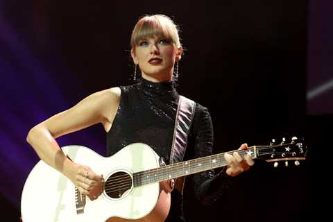 Ticketmaster Apologizes To Taylor Swift Fans And Explains What Happened
