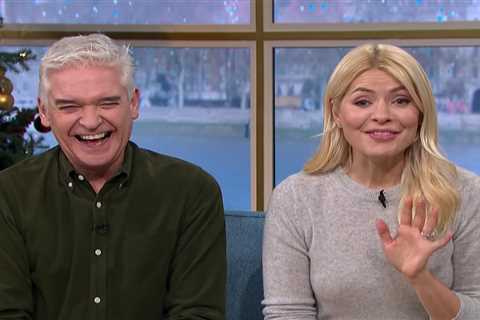 This Morning star Holly Willoughby’s excruciating moment as Julian Clary asks her very rude question