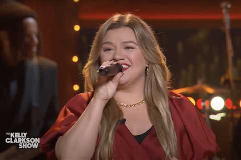 Kelly Clarkson Makes a Plea to Santa With Her Latest Christmas Single for ‘Kellyoke’
