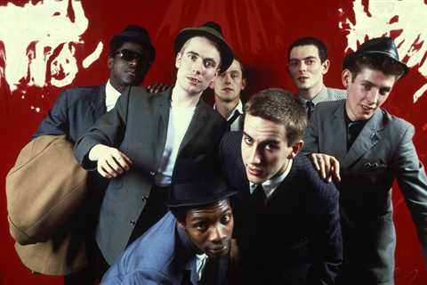 Terry Hall, Lead Singer of British Ska Revivalists The Specials, Dies at 63