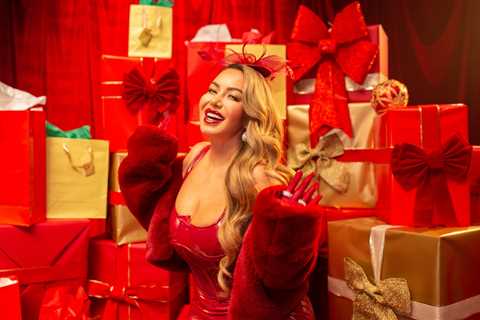 Latin Holiday Songs & Albums Released in 2022: Chiquis, Don Omar & More