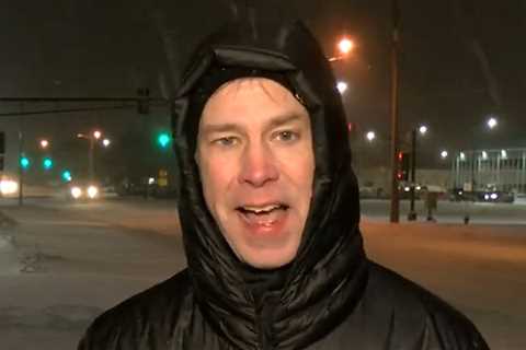 Iowa TV Reporter Delivers Snarky Weather Report in Snow Storm
