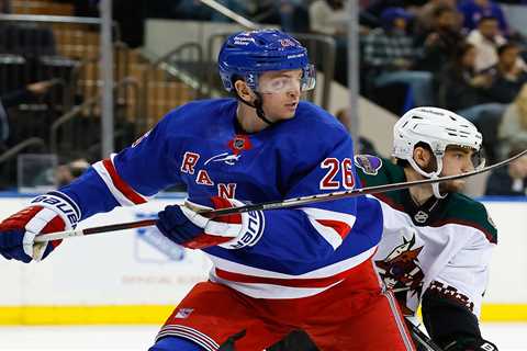 Jimmy Vesey’s rousing return to Broadway stands out among Rangers who have done it before