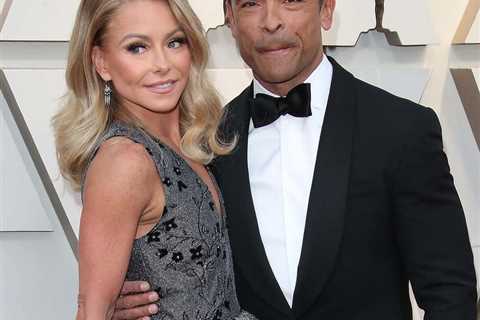 Kelly Ripa Shares Mark Consuelos' Unforgettable Comments While She Was in Labor