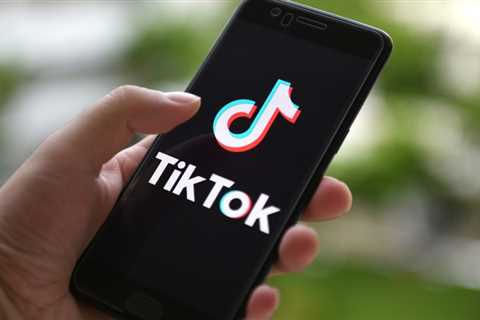 TikTok Adding Default 60-Minute Daily Screen Time Limit for Minors