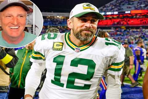 Trey Wingo doubles down on viral Aaron Rodgers-Jets tweet — with a twist