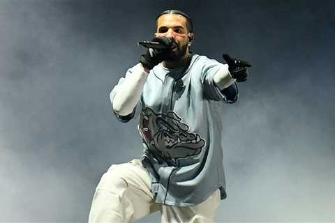 Drake Trolls Kanye West with Kim Kardashian Audio, Closes J. Cole Festival