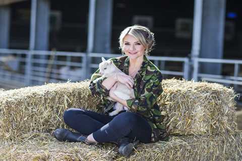 Springtime on the Farm’s Helen Skelton dazzles fans with ‘absolutely gorgeous’ picture from Channel ..