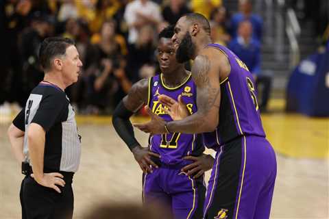 LeBron James takes weird fall, screams at ref in Lakers disaster