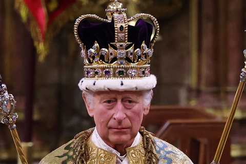 From the price of a pint to rainy weather, how King Charles III and Queen Elizabeth II’s..