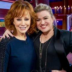 Kelly Clarkson Once Hid a Creepy Doll in Reba McEntire’s Closet