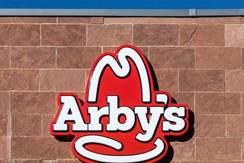 Arby's Manager Who Died In Freezer Beat Hands Bloody Trying To Escape, Lawsuit Claims