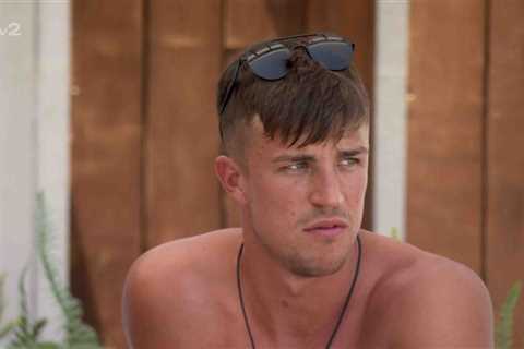 Love Island’s fans all say the same thing after Mitch and Tyrique’s sweary clash over Zach