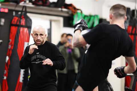 Alexander Volkanovski looks to capitalize on ‘unpredictable’ Yair Rodriguez at UFC 290