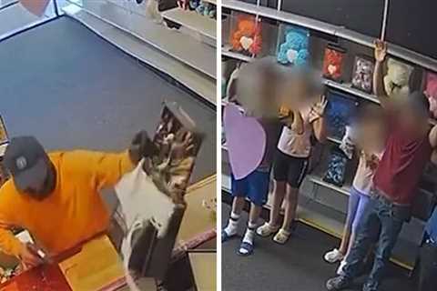 New Video Shows Gunman Rob Toy Store With Kids Inside