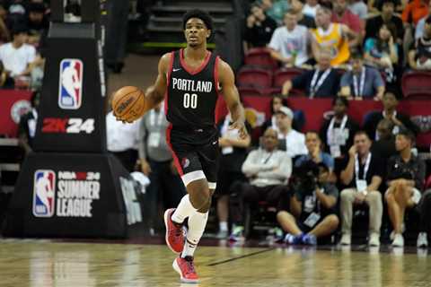 Scoot Henderson’s Trail Blazers debut cut short with shoulder injury