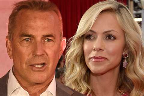 Kevin Costner's Estranged Wife Christine Can't Remove Most Items from Home, Judge Says