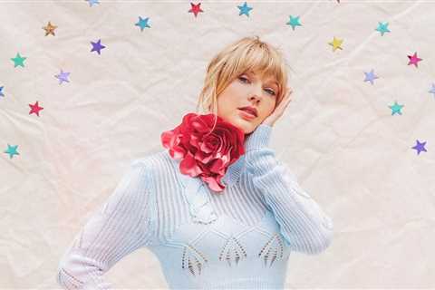 Taylor Swift Celebrates ‘Cruel Summer’ Hitting 1 Billion Streams on Spotify: ‘Love You All So Much’