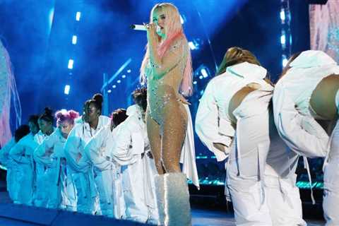 Karol G Shines On: The 10 ‘Más Bonito’ Moments of Her Show at MetLife Stadium