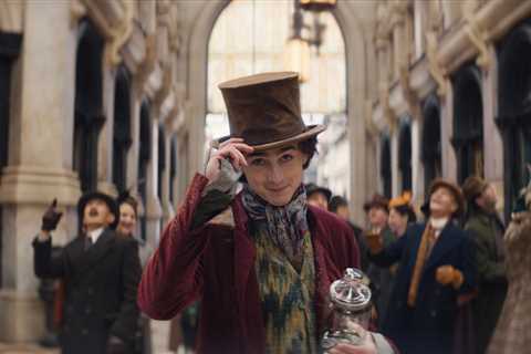 ‘Wonka’ Director Says Timothée Chalamet Has a ‘Beautiful Singing Voice’