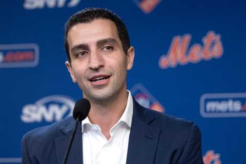 New Mets boss David Stearns commits to Pete Alonso — for now