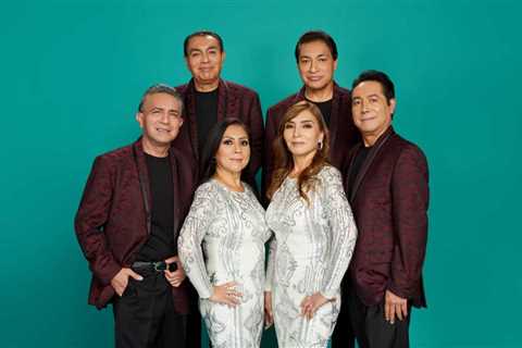 Los Ángeles Azules Perform Stunning Medley, Receive Billboard’s Lifetime Achievement Award