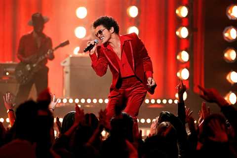 Bruno Mars Cancels Tel Aviv Concert Amid Israeli-Palestinian Conflict