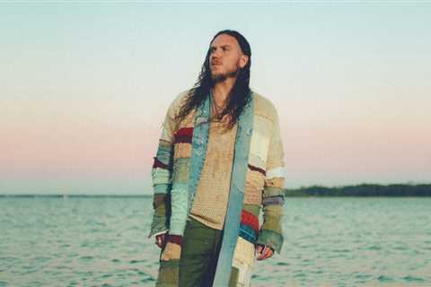 Brandon Lake’s ‘Coat of Many Colors’ Sparkles as His First No. 1 on Top Christian Albums Chart