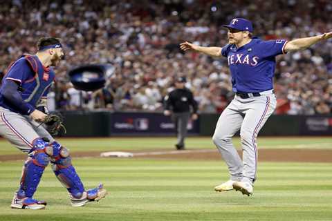 Betting on Rangers road wins could have netted bettors at least $40,000 en route to World Series..