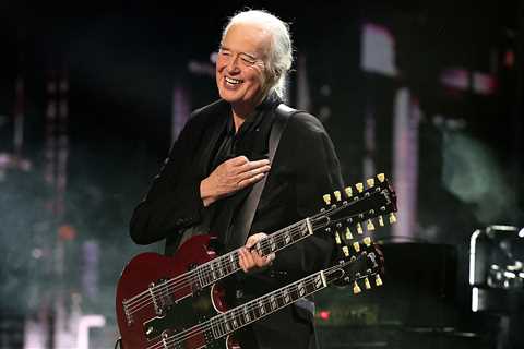 Watch Jimmy Page's Surprise Performance at the Hall of Fame