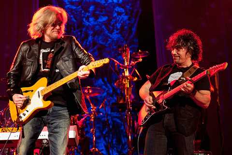 Daryl Hall Claims He Was 'Blindsided' by John Oates