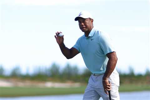 Tiger Woods rebounds from early struggles for solid Hero World Challenge third round