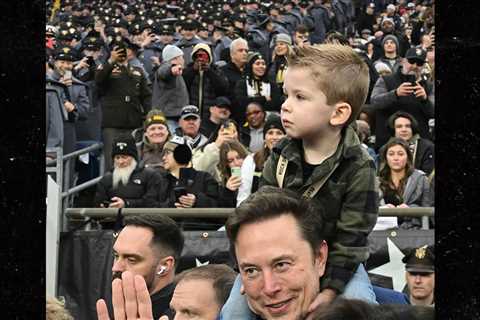 Elon Musk Brings Son to Army Navy Football Game