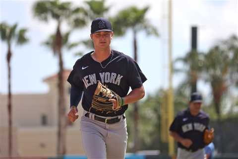 Yankees trade prospect Trey Sweeney to Dodgers for Victor Gonzalez, Jorbit Vivas