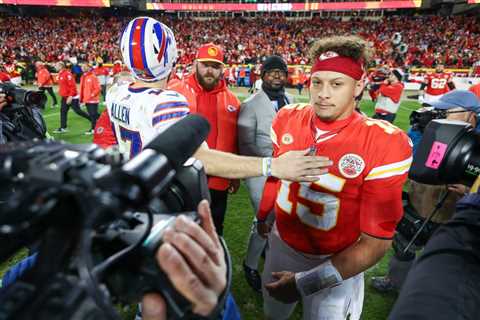 Patrick Mahomes regrets outburst, Josh Allen interaction after penalty that cost Chiefs