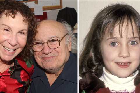 People Are Somehow Only Just Realizing That Danny DeVito And Rhea Perlman, AKA The Parents In..