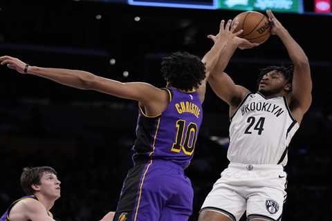 Nets bust out of funk with convincing road win over Lakers