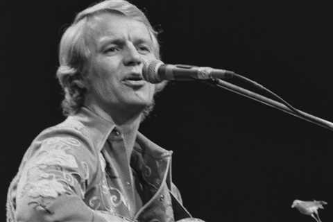 Forever No. 1: David Soul’s ‘Don’t Give Up on Us’