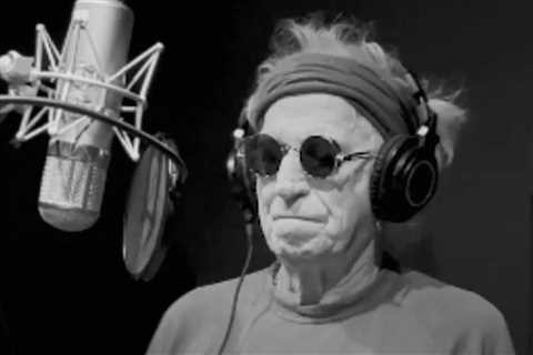 Hear Keith Richards Cover Lou Reed's 'I'm Waiting for the Man'