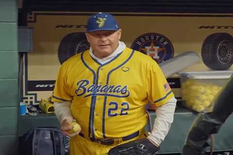 Roger Clemens, 61, pitches for Savannah Bananas at Astros’ ballpark